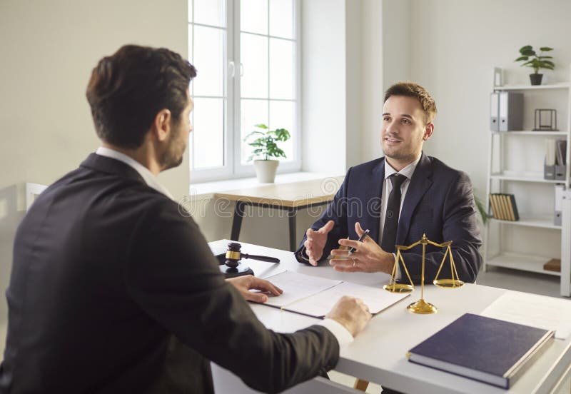 Qu'est-ce Qu'un Avocat en Droit des Affaires et Quel Rôle Joue-t-il 4 Qu’est-ce Qu’un Avocat en Droit des Affaires et Quel Rôle Joue-t-il