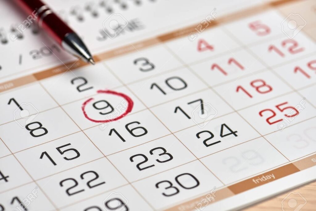 Comment savoir quand se termine la période de déclaration d'impôt en France 2 calendrier avec dates marquees en rouge