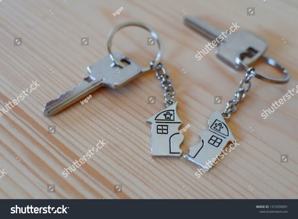 Comment garder la maison après un divorce : quelles démarches suivre